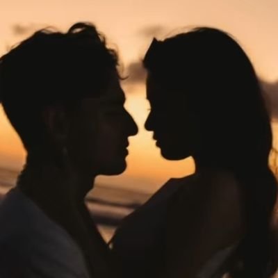 justwriter67's profile picture. Isinya misuh misuh dan AU. Terima kasih