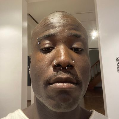 6diosmio's profile picture. 