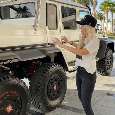 DivisionJa96547's profile picture. 