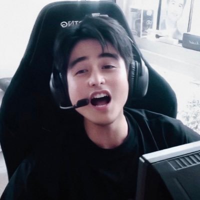 willcaumahon's profile picture. 💫