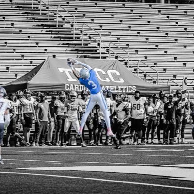 MozeeDevontae's profile picture. (Kilgore college) | 6’2 | 175 | 40: 4.44 |NCAA ID is 2201423458 |D1 bounce back