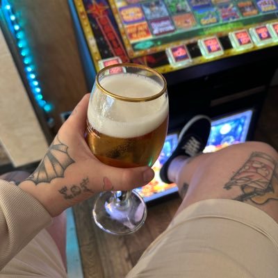 SP_2310's profile picture. “pro” punter. romford marathon enthusiast. greyhound owner. calgary flames fan.