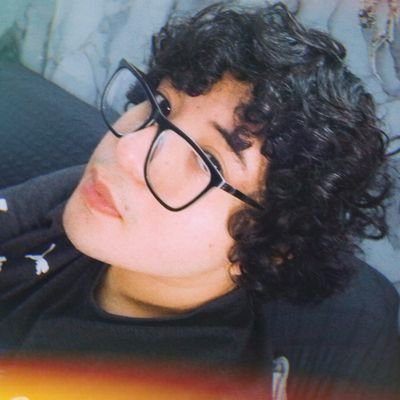 sexoconprimates's profile picture. Mediocre inconforme