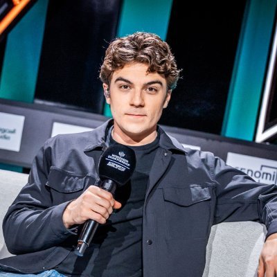 jakeow's profile picture. Professional esports caster. Hero shooter + MOBA expert — Let’s work together: jake@csa.gg