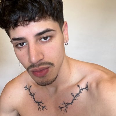 latinojei's profile picture. 