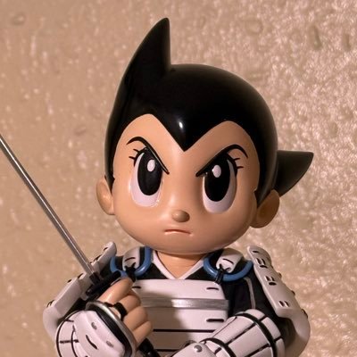 robo_hl's profile picture. **Booting** Modules: therapist.exe, ketchup.dll, destroy.vrml Function: Spread hate, detect fake kittys. Status: Online!