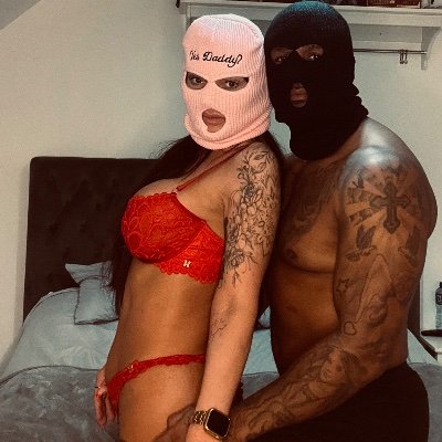 Inc0gnitoAffair's profile picture. “No Faces, Just Fire”  Black & white perfection, unshown, yet unforgettable. We keep our faces hidden but leave nothing else to the imagination.🔞📸🎥