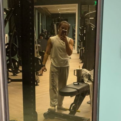 SaffronBlu111's profile picture. 