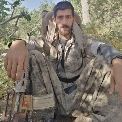 MazlumPazarcik's profile picture. 2+2=1