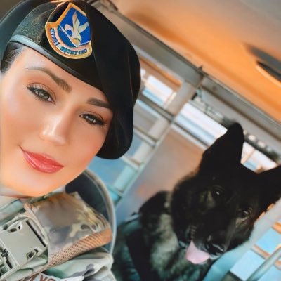 lRothmus's profile picture. USAF✈️K9🐕10yr Vet/AGR (Pending ) 🇺🇸/🇪🇸 +🇮🇹= 🇺🇸💯 The 💜 beauty in the beast I STAND with Israel ✊🏻🇮🇱
