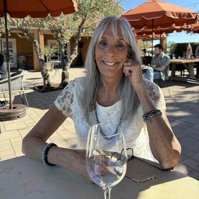 SandraFabb59235's profile picture. Love my Family California born and raised.