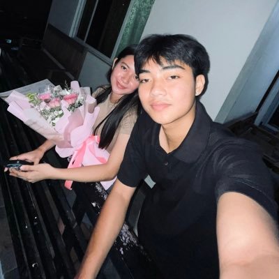 tan_clbng's profile picture. all about joy