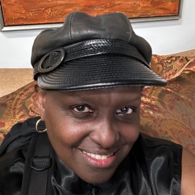 VeraYouInc's profile picture. 