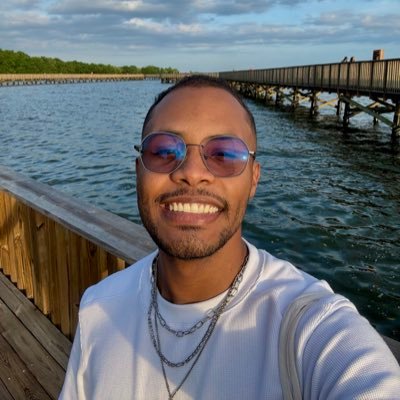 erickherazo29's profile picture. ⓘ Este usuario ama profundamente el mar 💙🌊