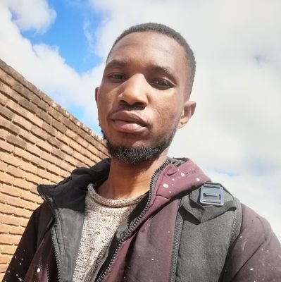 davrisxn's profile picture. Ababa, Graphic designer, Motion and Videography Student, Photographer.