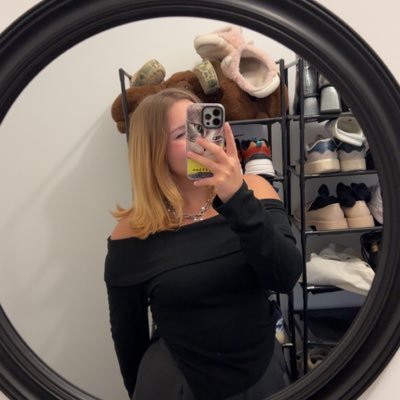 flooweroong's profile picture. oneus | wallows Skittles & Bao, Oreo🕊️✨