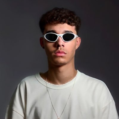 bacondzn's profile picture. Artist & Thumbmaker | Prev. @NIP
contato.bacondzn@gmail.com