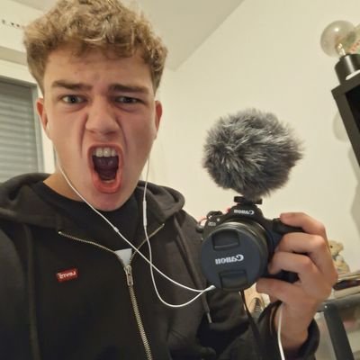 GondrexonCesar's profile picture. Passionné par le sport. 

AUPA ATLETI
🦵🚀