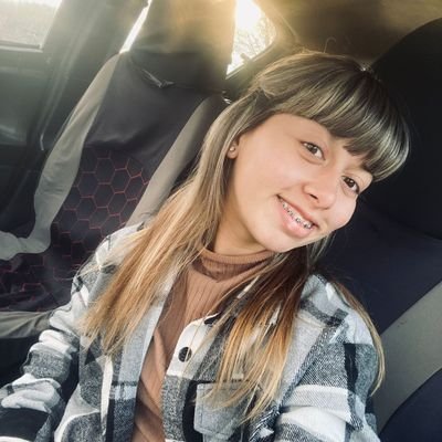 Macaa__88's profile picture. Ig:@maca_alvarez88
📌Colonia del sacramento
•𝚂𝚘𝚖𝚘𝚜 𝚎𝚕 𝚐𝚛𝚒𝚝𝚘 𝚍𝚎 𝚕𝚊𝚜 𝚚𝚞𝚎 𝚢𝚊 𝚗𝚘 𝚎𝚜𝚝𝚊𝚗•✊💜
1891🖤💛