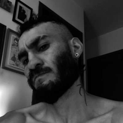 _perr0_'s profile picture. llucho/just 4 fun