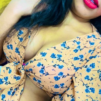 MeghnaKumar_tam's profile picture. Tamil_ponnu❤️ Let's have fun ✨️❣️ My bestie 🥰 @mayapurushan backup acc: @meghnakumartam Target : 200K followers