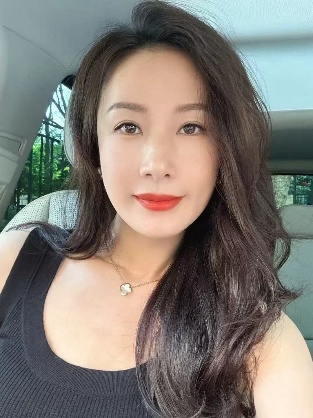 cruesleato31302's profile picture. 39歳 独身で😗す DMは😃🤣フ😬ォロワ🙃ーさ😼んだけ🤒