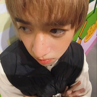 alwaysbeurp's profile picture. ᙏ̤̫ mes bébés : @warwanarat @ottosip  🫶🏻💗