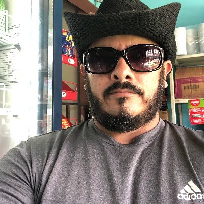 NelsonRive31792's profile picture. 