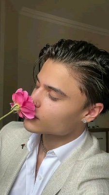 berry267131's profile picture. 