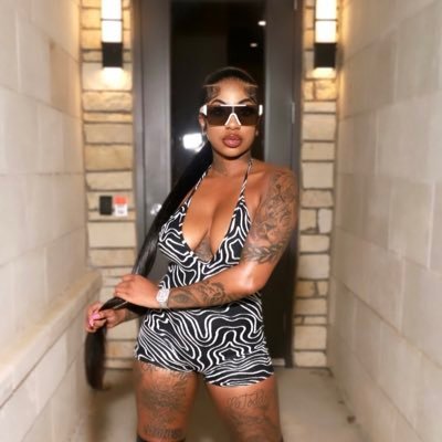 Katie_1562's profile picture. 𝐘𝐨 𝐢’𝐦 𝐚𝐯𝐚𝐢𝐥𝐚𝐛𝐥𝐞 𝐟𝐨𝐫 𝐟𝐮𝐧 𝐝𝐚𝐝𝐝𝐲𝐬 𝐢 𝐝𝐨 𝐟𝐭 𝐬𝐡𝐨𝐰 𝐚𝐧𝐝 𝐥𝐞𝐠𝐢𝐭 𝐦𝐞𝐞𝐭 𝐮𝐩𝐬 🚘https://t.co/vhXUSVBJLE