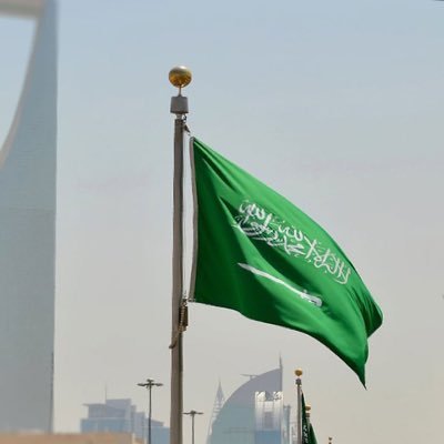 in_ro1's profile picture. 