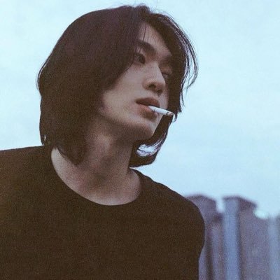 xxxylii's profile picture. priv | @axclyli