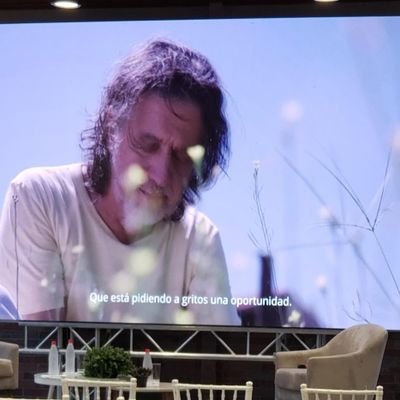 Armanbarret's profile picture. Horticultor apasionado, me brinda el pan d cada dia. Respeto los animales y mis semejantes.Tengo 10 perros y 7 gatos. Detesto al jatevu y admiro al q trabaja