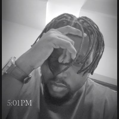 switshbenjamin's profile picture. cinematographer/Director/Weddings/Events