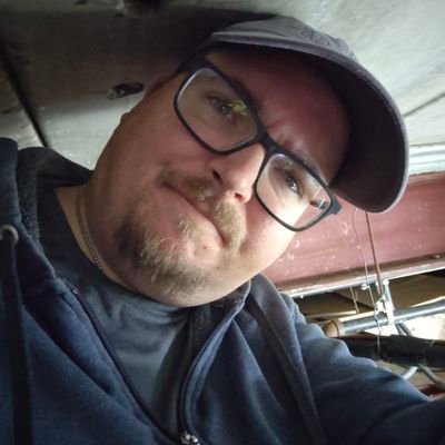 d4rp4chief's profile picture. Gamer, streamer, aging man, medical mystery, staff to two cats, and wasted academic potential.
@lumiastream Affiliate code: d4rp4

https://t.co/0m5ODgcxhU