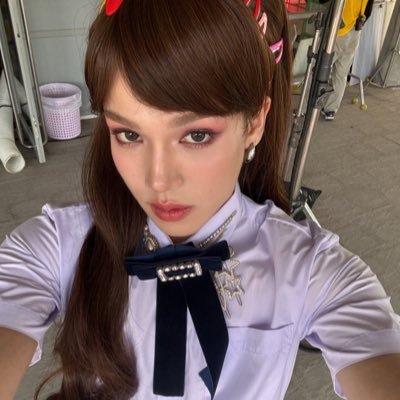 neohxh's profile picture. body in abyss, heart in paradise / @commuglbl