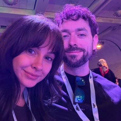 venomrie's profile picture. siptonic’s wife