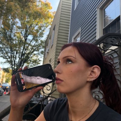 milkyy_tweets's profile picture. idgaf 🤷🏼♀️ ig: instamilkyy tiktok: princess_milkyy