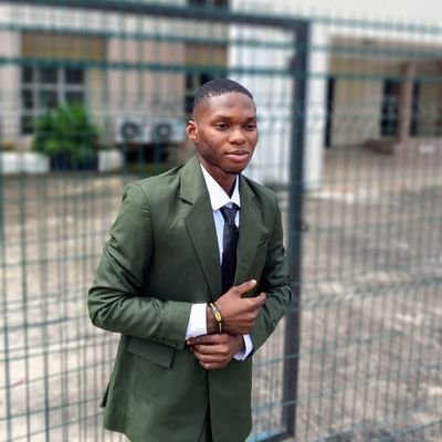 Chibro1237's profile picture. Just a guy who loves Cryptos📈📉...
Follow to be getting Updates on Crypto markets💡