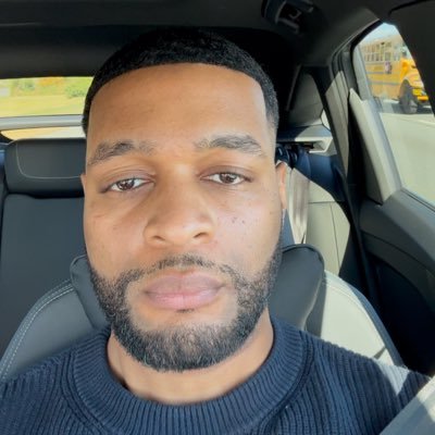 JamrockBandit's profile picture. | 1914 | 🇯🇲 | Howard Alumnus |