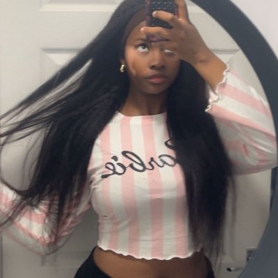 abbiebah's profile picture. S.N👩🏾⚕️|