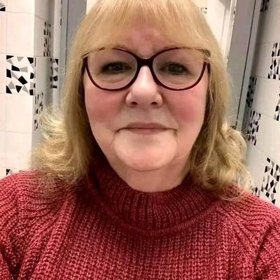 lewst2614's profile picture. Single and looking for good and honest man 
this is my backup account Incase you see other account