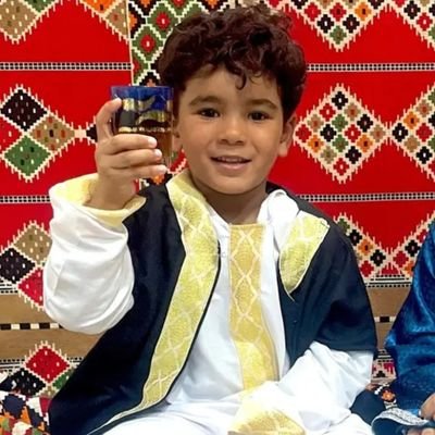 Alkharashy88's profile picture. أشهر صناعة تشتهر بها مصر هي صناعة التاريخ