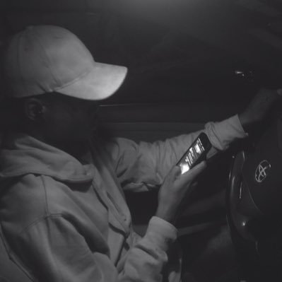 turntupjasonn's profile picture. tired. software engineer