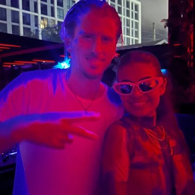 milyKUSH's profile picture. nature enthusiast🍄♻️adrenaline junkie🎢 beach bum👙🏖 RIP Pelochas ❤️👴🏼 #indigenousnotlatina ♋️🇲🇽