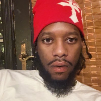 BigStackzTCOH's profile picture. I Hate Group Think .