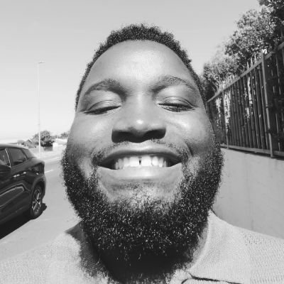 EmmaSanudinaffe's profile picture. writing my story, one day at a time