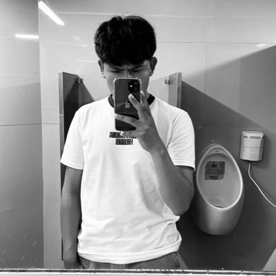 Emmaxx_dz's profile picture. 