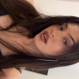 aakhriraastaaa's profile picture. 