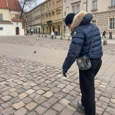 Alexmiles31's profile picture. 